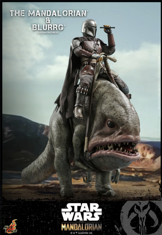 Mandalorian™ & Blurrg™ Sixth Scale Figure Set by Hot Toys