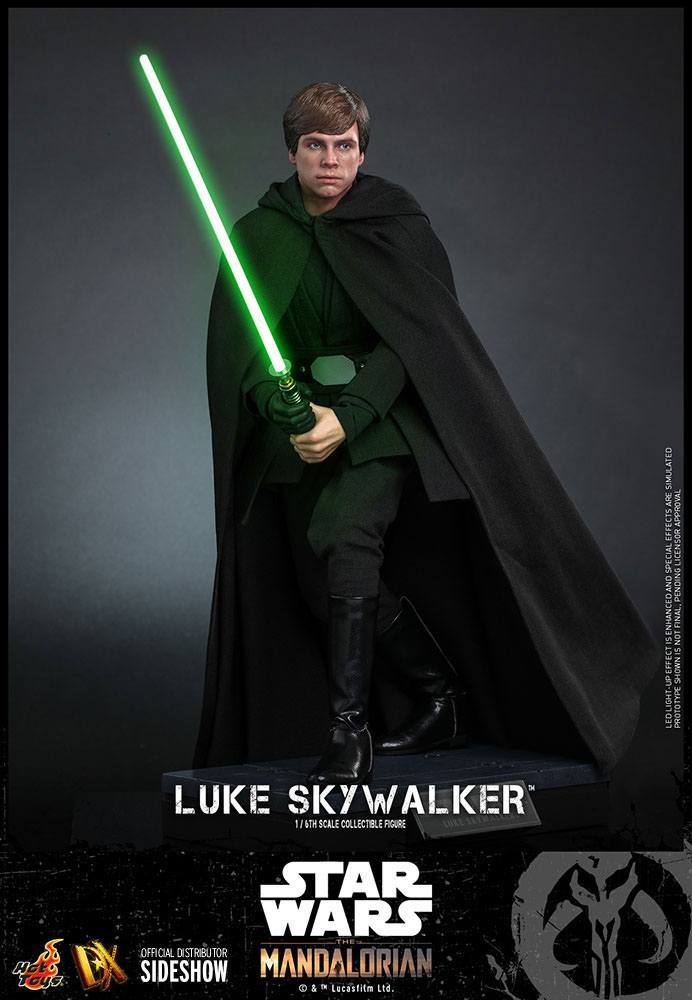 Luke Skywalker Sixth Scale Figure by Hot Toys