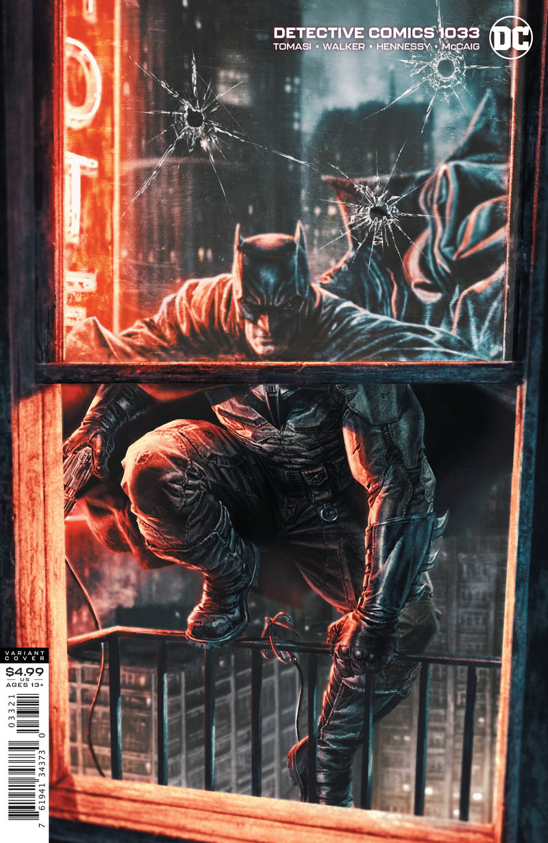 DETECTIVE COMICS